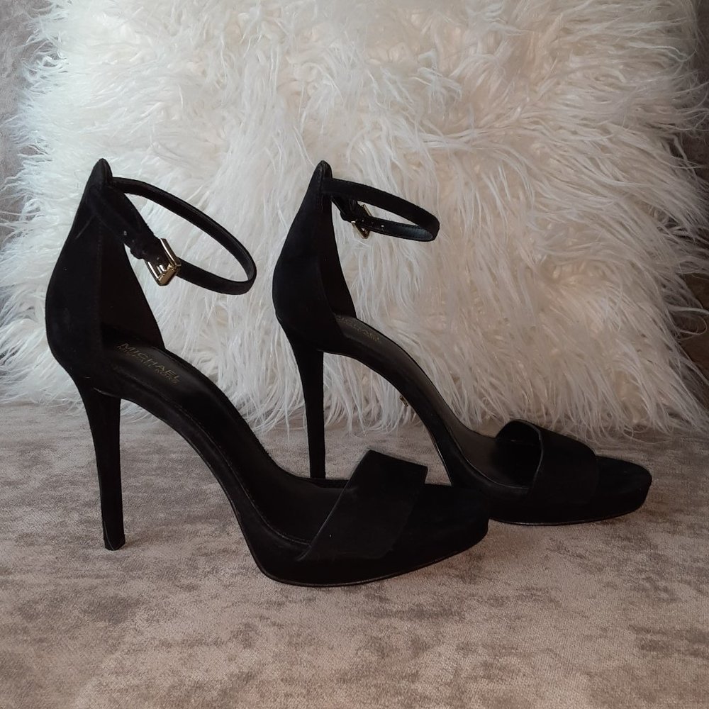 Hutton Ankle Strap Sandal MICHAEL MICHAEL KORS